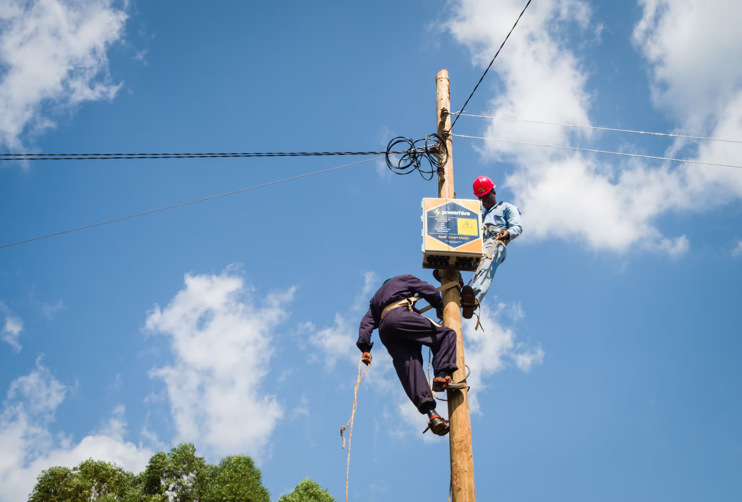 technicians with an aasali meter